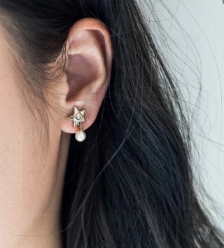 Dior Astre Pearl Star Earrings
