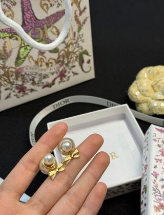 Dior Rosaline Pearl Bow Earrings