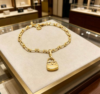 Gucci Padlock Charm Chain Bracelet