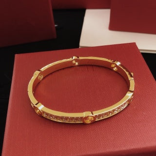 Gucci Crystal G Geometric Cuff Bracelet