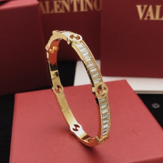Gucci Crystal G Geometric Cuff Bracelet