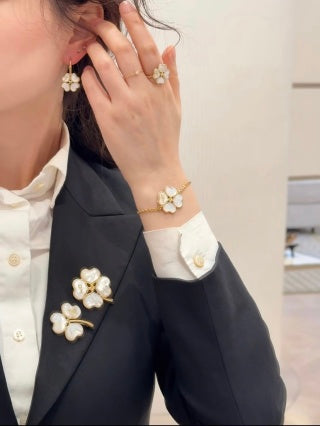 Dior Trèfle Perle Clover Brooch