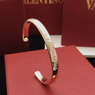 Gucci Engraved Logo Cuff Bracelet Trio