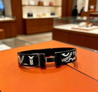 Hermès H Eclat Pattern Leather Cuff Bracelet