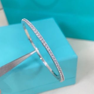 Cartier Étoile Radiance Slim Pavé Bangle