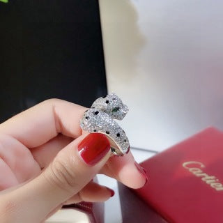 Cartier Panthère Lumière Pavé Ring