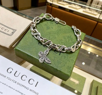 Gucci Interlocking G Butterfly Charm Chain Bracelet