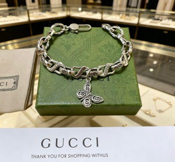 Gucci Interlocking G Butterfly Charm Chain Bracelet