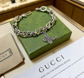 Gucci Interlocking G Butterfly Charm Chain Bracelet