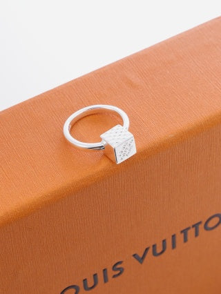 Louis Vuitton Padlock Texture Silver Ring