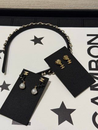 Chanel Gold Conch Shell Drop Earrings