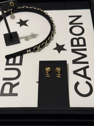 Chanel Gold Conch Shell Drop Earrings