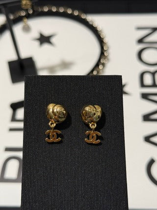 Chanel Gold Conch Shell Drop Earrings