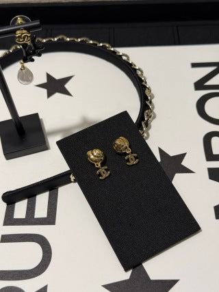 Chanel Gold Conch Shell Drop Earrings