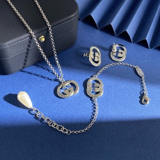 Gucci Interlocking G Crystal Medallion Necklace