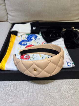 Chanel Beige Quilted Ballet Flats – Elegant Luxury Fashion Shoes