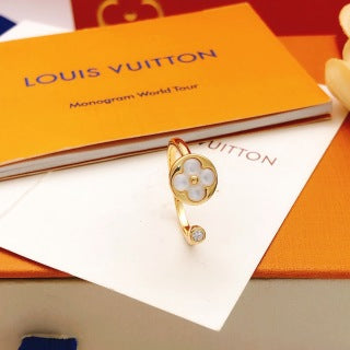 Louis Vuitton Blossom Pearl Open Ring