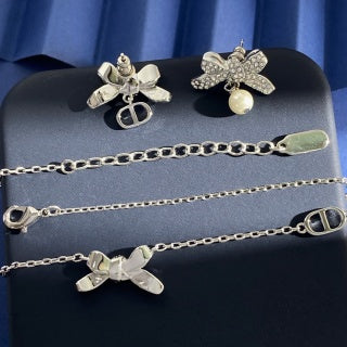 Dior Bow Pearl Butterfly Earrings
