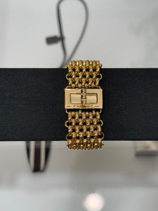 Chanel Gold Chain Statement Bracelet – Elegant Luxury Fashion Jewelry