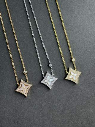 Louis Vuitton Star Blossom Crystal Pendant Necklace