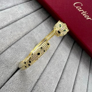 CARTIER Selvara Panther Embrace Bangle