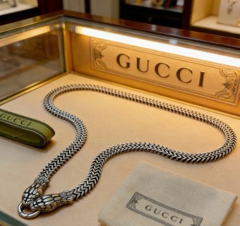 Gucci Interlocking G Snake Chain Link Necklace