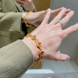 Gucci Interlocking G Medallion Coin Link Chain Bracelet