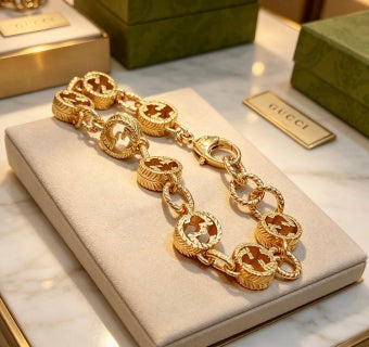 Gucci Interlocking G Medallion Coin Link Chain Bracelet