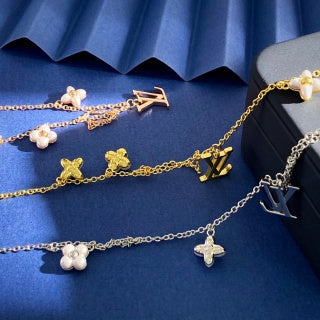 Louis Vuitton Pearl Blossom Layered Charm Necklace
