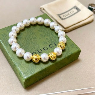 Gucci Interlocking G Pearl Bead Medallion Bracelet