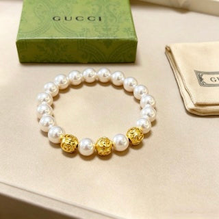Gucci Interlocking G Pearl Bead Medallion Bracelet