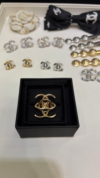 CHANEL Intertwined Gold Statement Ring