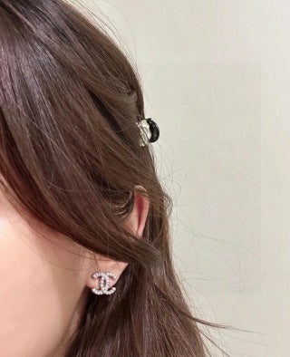 CHANEL Pearl Radiance Stud Earrings