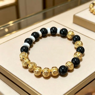 Gucci Interlocking G Onyx Pearl Bead Medallion Bracelet