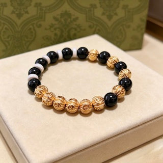 Gucci Interlocking G Onyx Pearl Bead Medallion Bracelet
