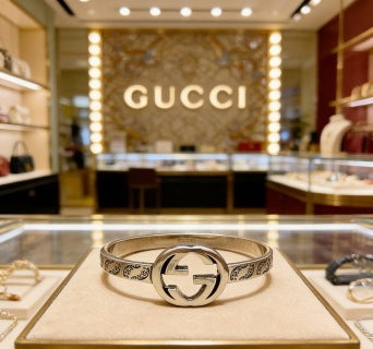 Gucci Interlocking G Crystal Texture Signet Cuff Bracelet
