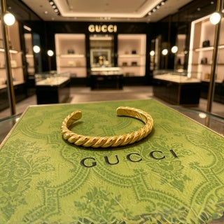 Gucci Interlocking G Twisted Chain Cuff Bracelet