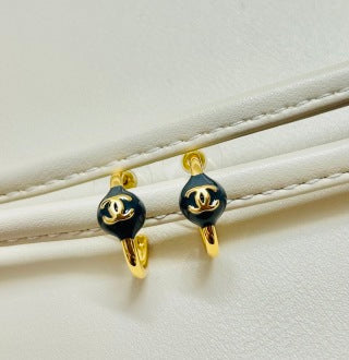 CHANEL Noir Enamel Pearl CC Stud Earrings