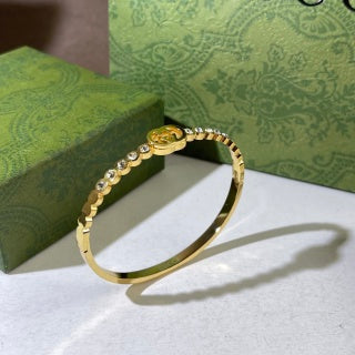 Gucci Interlocking G Beaded Edge Medallion Cuff Bracelet