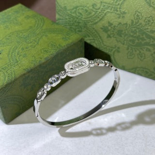 Gucci Oval Interlocking G Crystal Frame Chain Cuff Bracelet