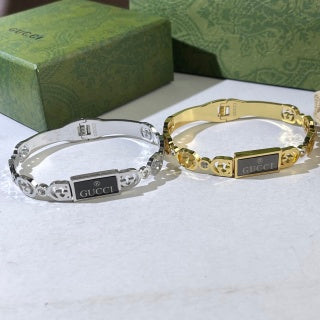 Gucci Rectangular Logo Plaque Interlocking G Link Chain Bracelet