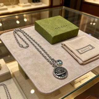 Gucci GG Compass Medallion Pendant Necklace