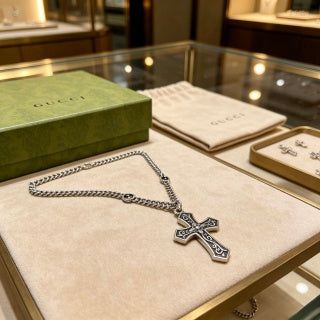 Gucci GG Cross Pendant Chain Necklace