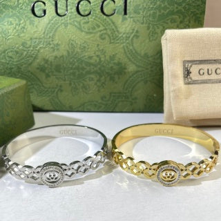 Gucci GG Oval Link Medallion Cuff Bracelet