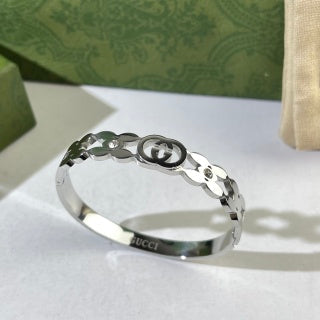 Gucci GG Interlocking Oval Cuff Bracelet