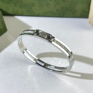 Gucci GG Crystal Bar Cuff Bracelet