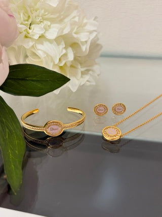 Dior Pearl Medallion CD Logo Necklace