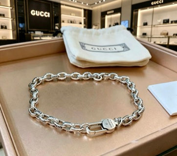 Gucci Interlocking Link Toggle Chain Bracelet