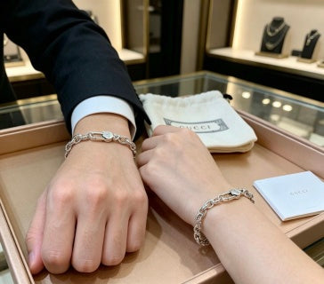 Gucci Interlocking Link Toggle Chain Bracelet