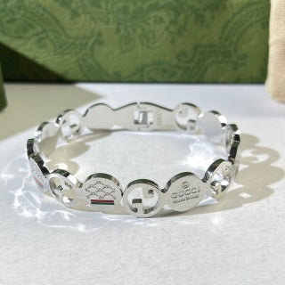 Gucci Interlocking G Scalloped Crystal Edge Cuff Bracelet